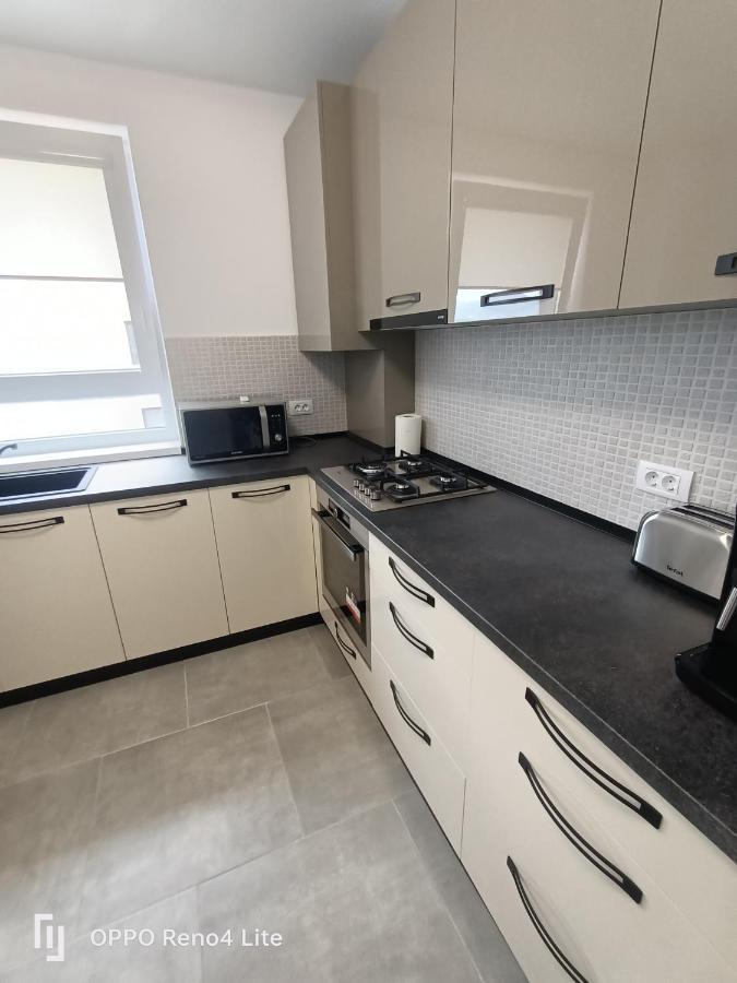 D&N Relax Apartment Брашов Екстер'єр фото